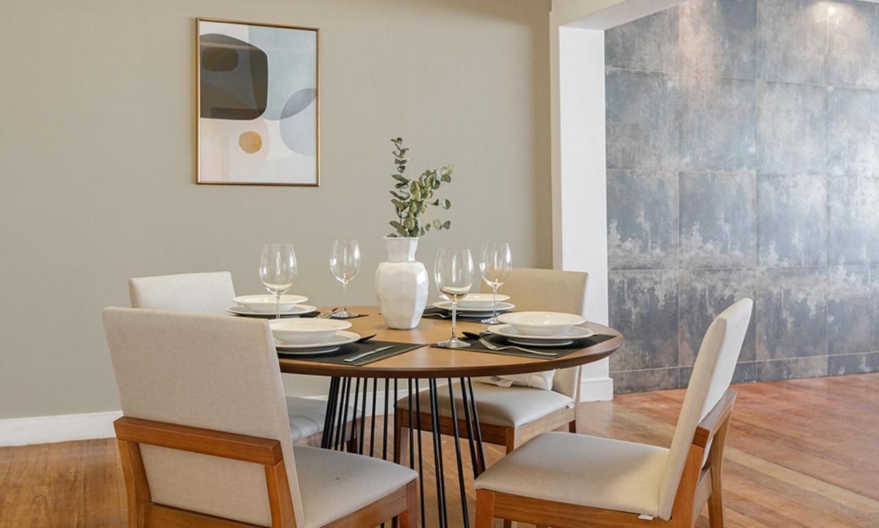 Apartemen Tabas Espacoso Ape 4 Quartos Arpoador Ar0003 Rio de Janeiro